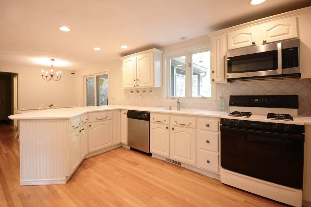 Westford, MA 01886,69 Buckboard Drive