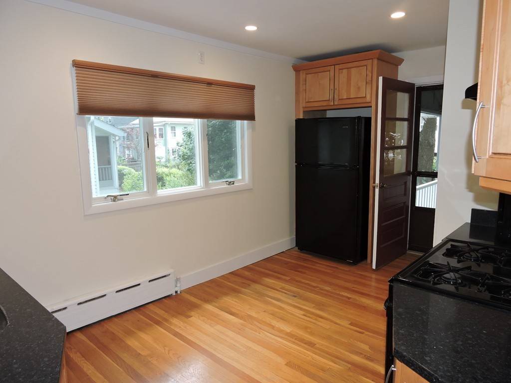 Belmont, MA 02478,66 Oxford Ave #2