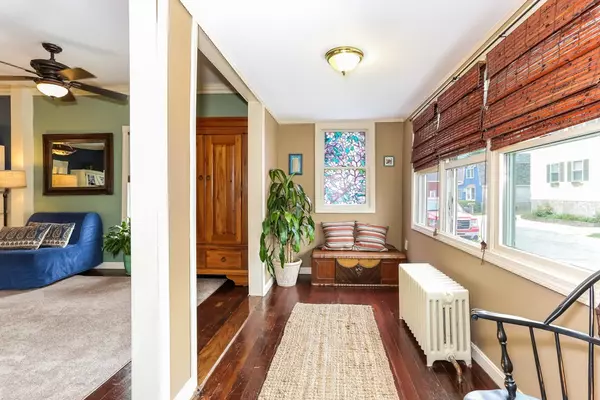 Portsmouth, RI 02871,57 Cottage Ave