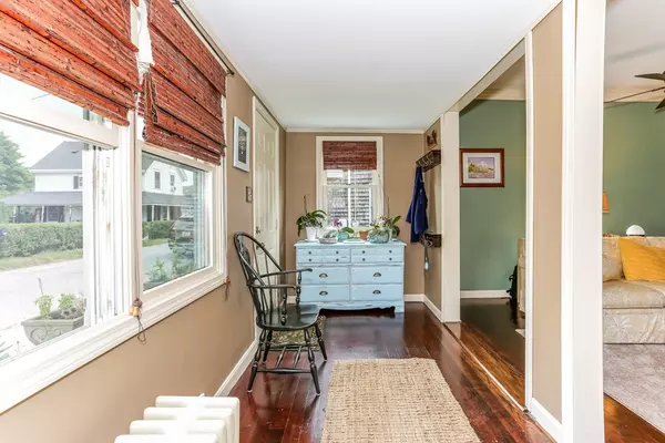 Portsmouth, RI 02871,57 Cottage Ave