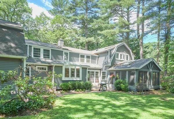 74 Claypit Hill Rd, Wayland, MA 01778