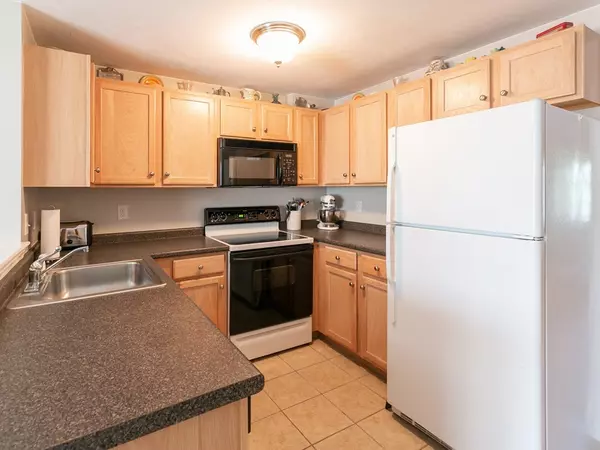 Mansfield, MA 02048,26 N Main St #5