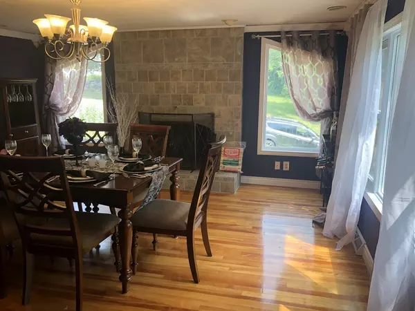 Dracut, MA 01826,84 Milton St