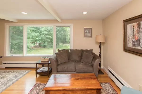 Westwood, MA 02090,117 Oak