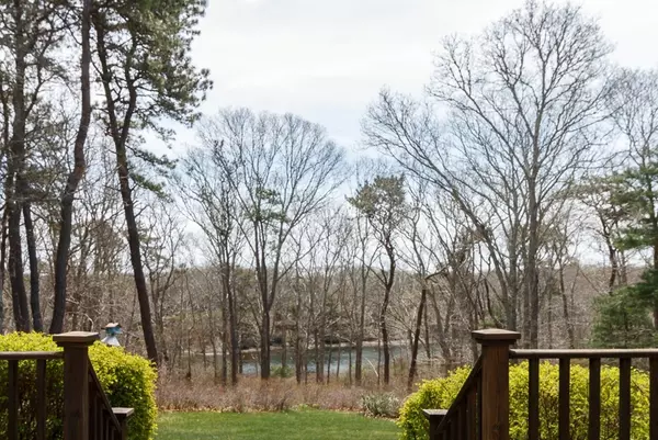 Falmouth, MA 02536,80 Rivers Edge Rd