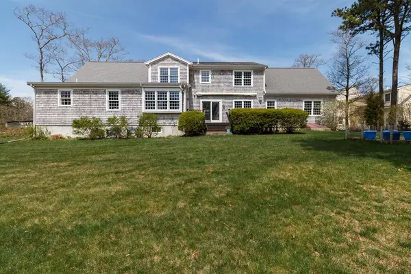 Falmouth, MA 02536,80 Rivers Edge Rd