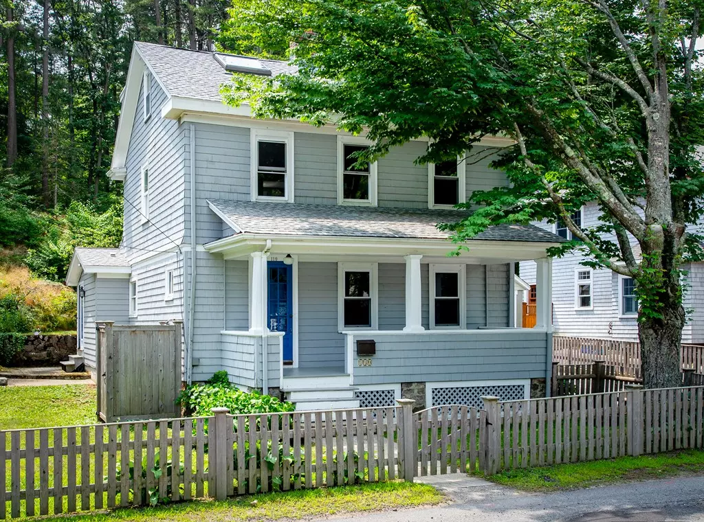 Manchester, MA 01944,110 Pleasant Street