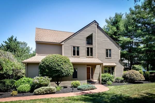 18 Monterey Lane, Framingham, MA 01701