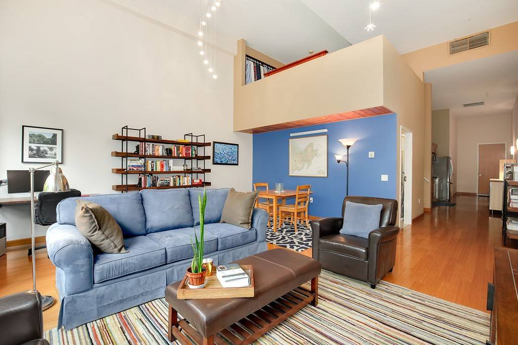 Watertown, MA 02472,290 Pleasant Street #218