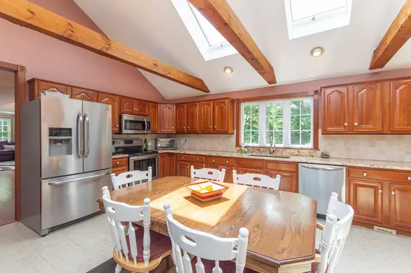 Middleboro, MA 02346,20 Ash St