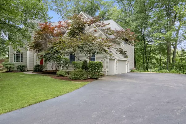 Acton, MA 01720,11 Washington