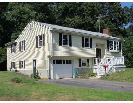 15 Knollwood St, Norton, MA 02766