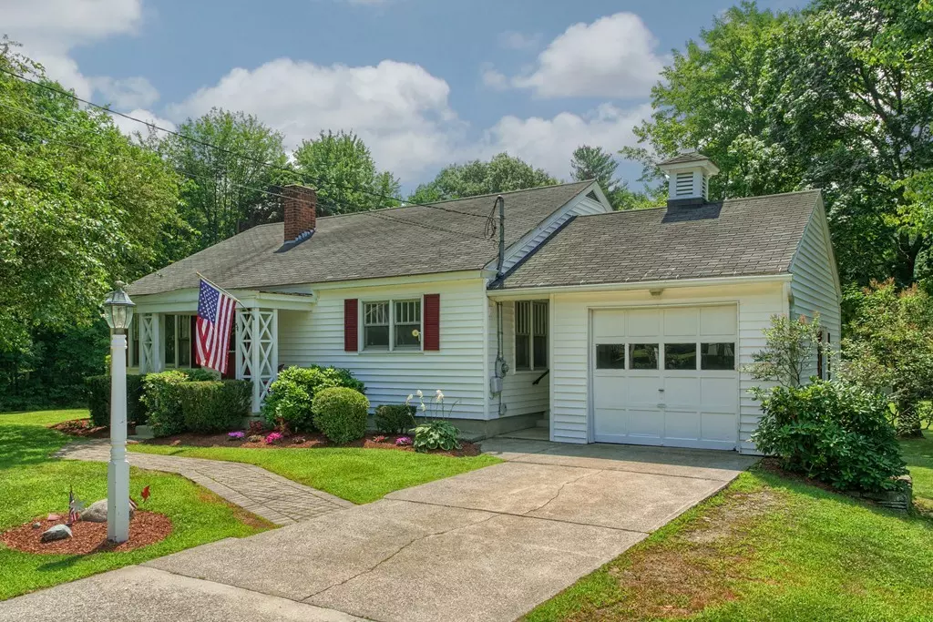 Leominster, MA 01453,54 Eastern Ave