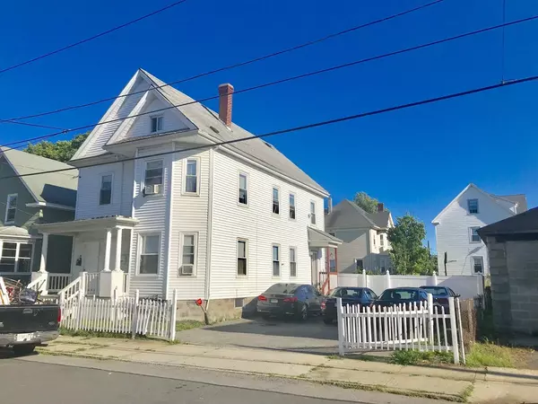 55-57 Dorchester St, Lawrence, MA 01843