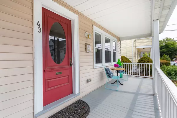 Arlington, MA 02474,43 Egerton Road #43