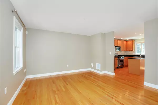 Waltham, MA 02453,30 Russell Street #3