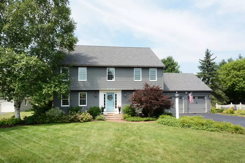 Northborough, MA 01532,19 Lanthorn Rd