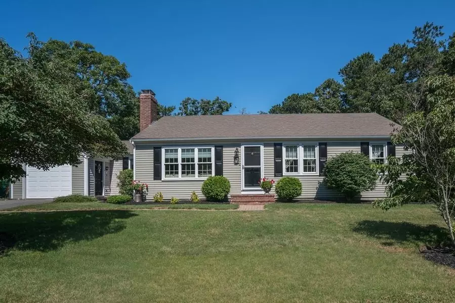 2 Argyle Way South, Harwich, MA 02645