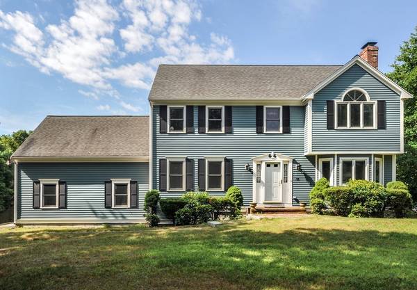 35 Plain St, East Bridgewater, MA 02333