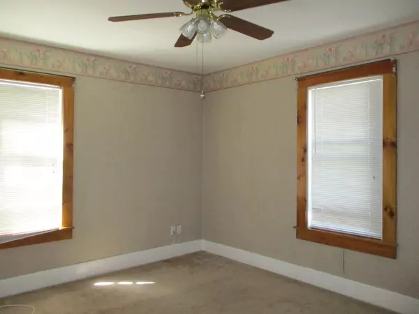 Leominster, MA 01453,234 Mechanic Street