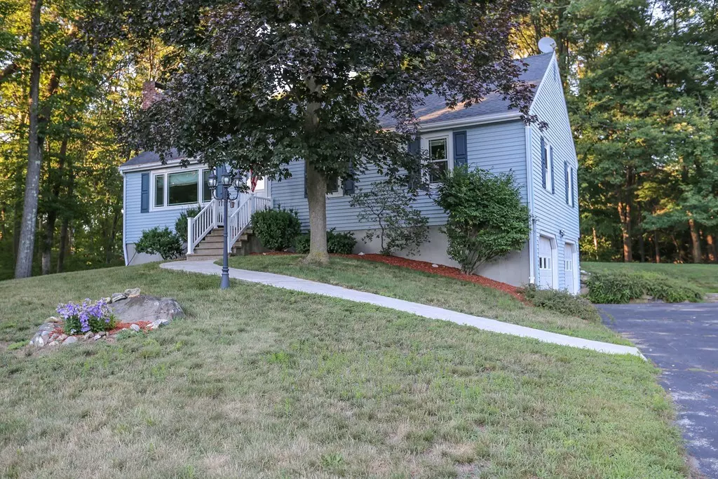 Marlborough, MA 01752,16 Maurice Dr
