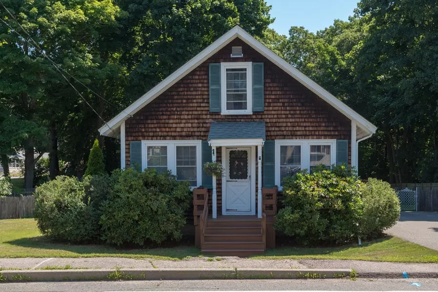 77 Pleasant Street, Rockland, MA 02370