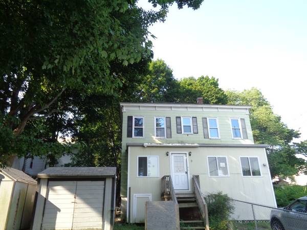 9 Payson St, Fitchburg, MA 01420