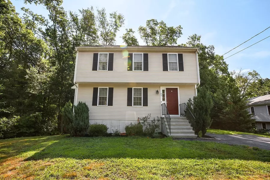 95 Union Park St, Hanson, MA 02341