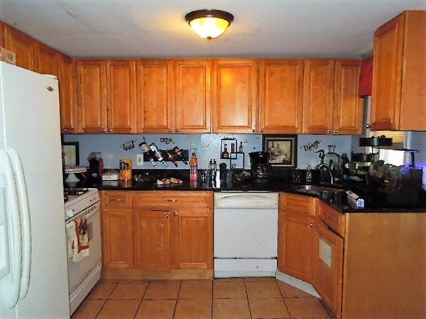 Lowell, MA 01854,46 Cork St