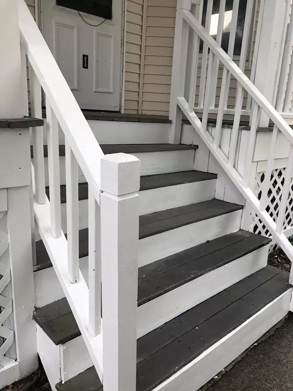 Lynn, MA 01902,38 Oneida St