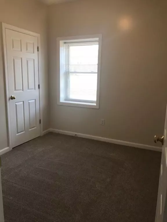 Methuen, MA 01844,1 Savin Ave