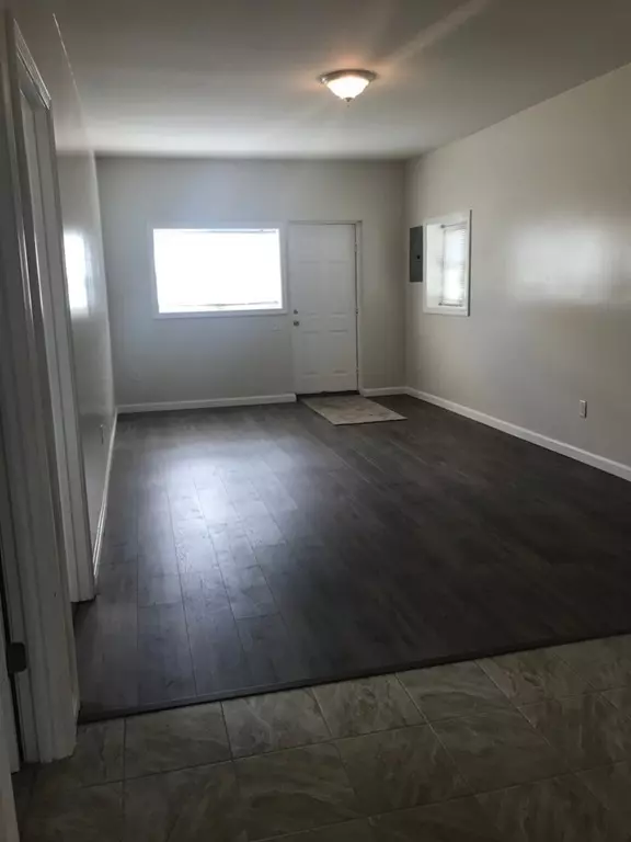 Methuen, MA 01844,1 Savin Ave