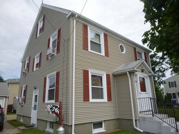 680 Cottage St, Pawtucket, RI 02861