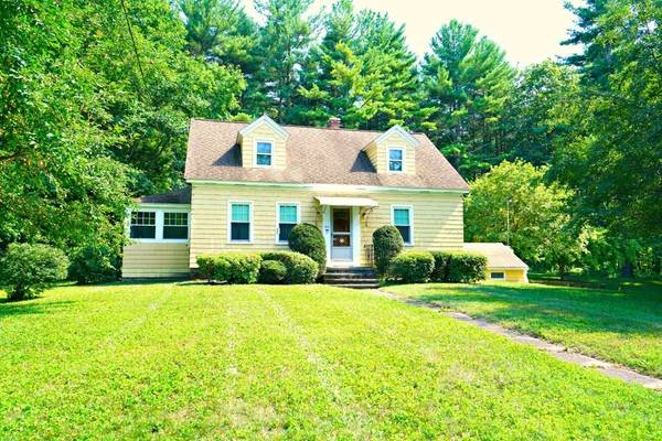 86 Merriam District, Oxford, MA 01537