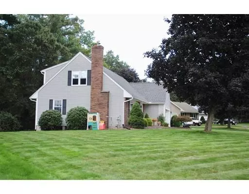 Ludlow, MA 01056,38 Harris Ln