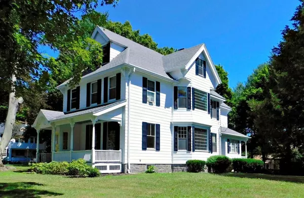 42 General Cobb Street, Taunton, MA 02780