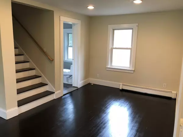 Natick, MA 01760,25 Erlandson Road