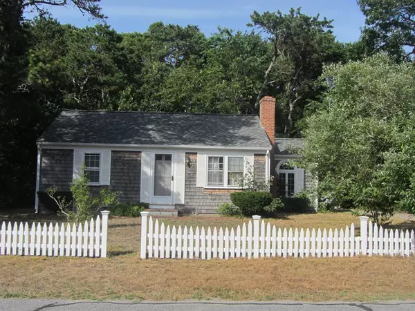 Yarmouth, MA 02673,20 Scholl Ave