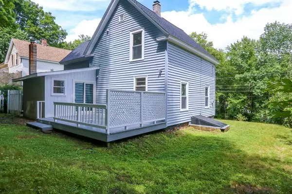 Orange, MA 01364,15 Dexter St