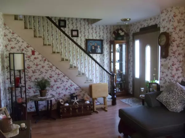 Hardwick, MA 01031,270 Lower Rd