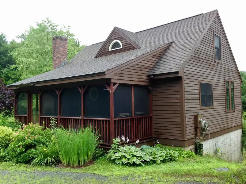 188 River Rd, Leyden, MA 01337