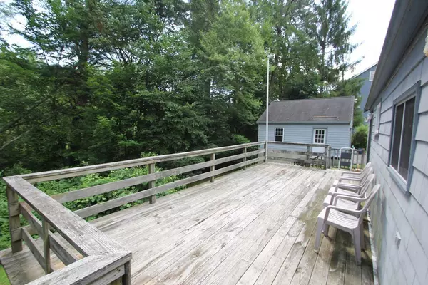 North Reading, MA 01864,185 Central Street