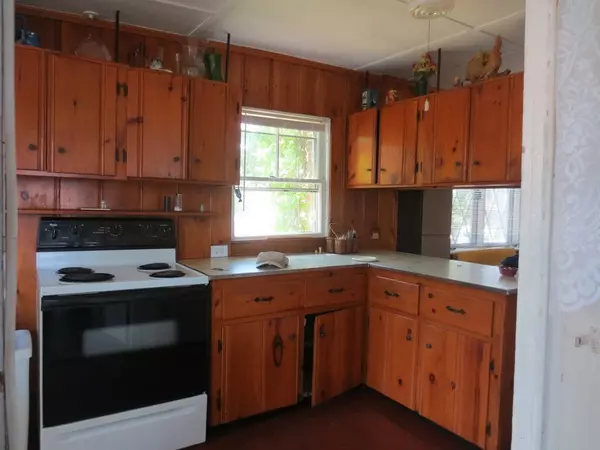 Dartmouth, MA 02747,44 Sherbrooke