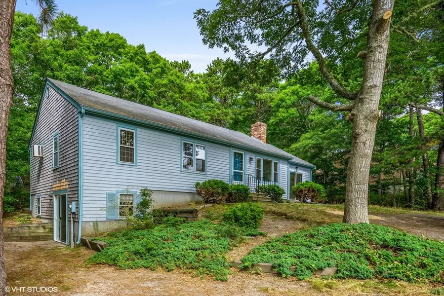 39 Frost Ave, Yarmouth, MA 02673