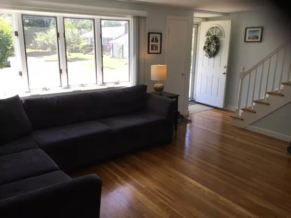Peabody, MA 01960,11 Lincoln Road