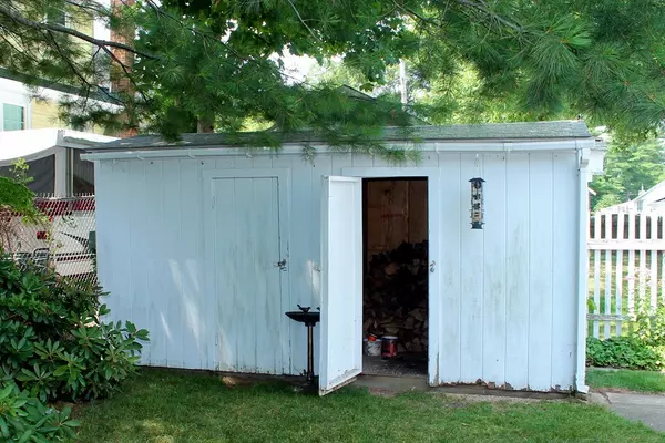 Weymouth, MA 02190,62 Lakewood Rd.