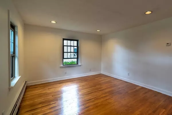 Milford, MA 01757,6 Coolidge Road