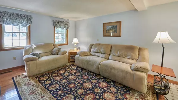 Haverhill, MA 01830,27 Bowdoin Drive