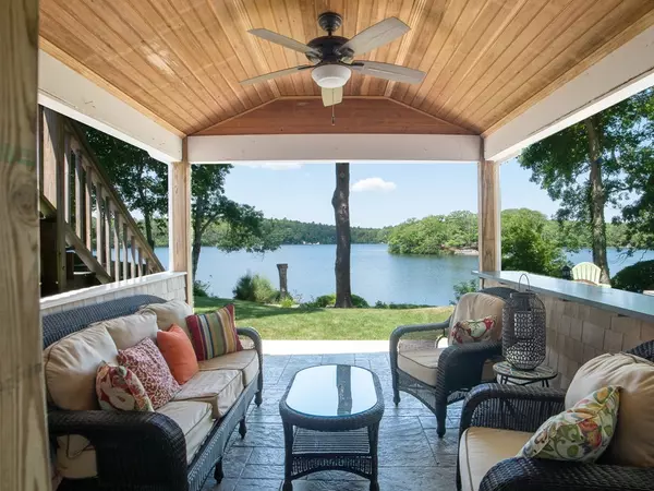 Plymouth, MA 02360,31 Crescent Rd