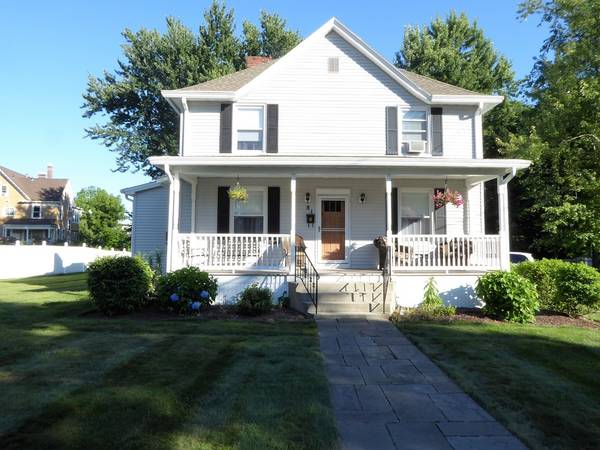 81 High Street, South Hadley, MA 01075